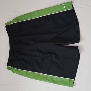 Mens NIKE Shorts - Size M